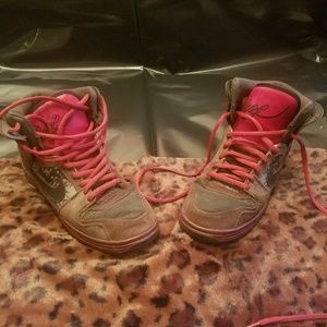 Nike 3 inches of blood 6.0